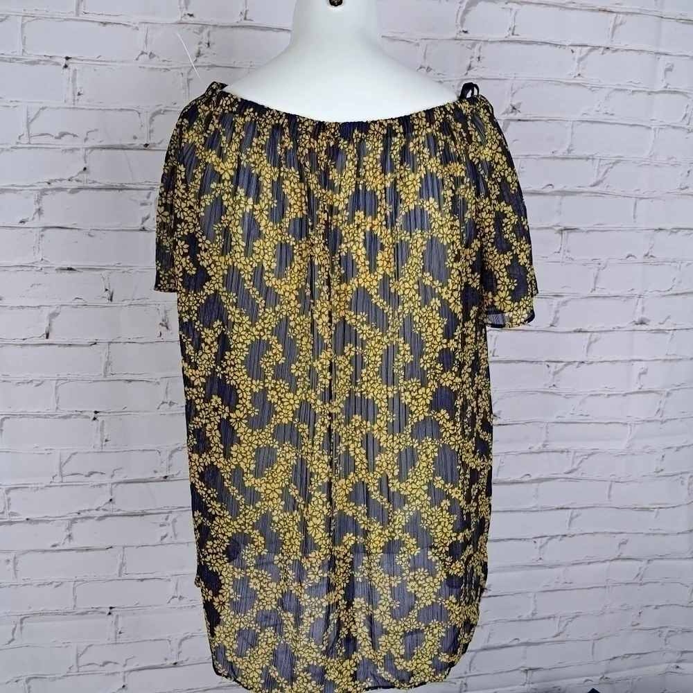 MICHAEL Kors Navy &‎ Gold Hoho Top - Picture 5 of 9